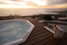 Ezard House one jacuzzi