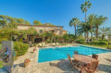 Romantic villa close to Palma.  3.1 million euros