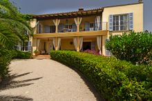 Classic style villa near Palma.  1.69 million euros