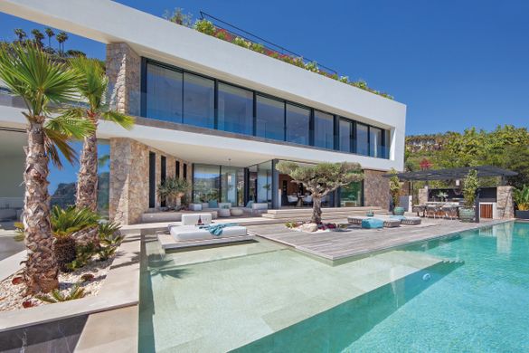 Loveshack 11. Exclusive - contemporary villa in Port Andratx. 11.45 million euros Loveshack 11. Exclusive - contemporary villa in Port Andratx. 11.45 million euros