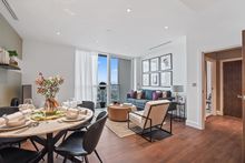 Dockside at Millharbour - show home living room