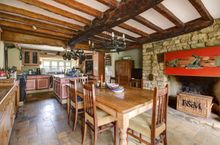 Butlers Farm - farmhouse kitchen