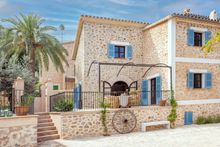One of the remaining townhouses in the Petit Deià development. 1.2 million euros