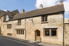 Hartwells, Stow-on-the-Wold, Gloucestershire, GL54 1BN