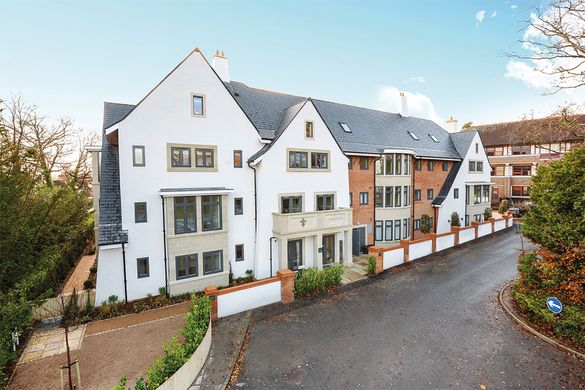Fleur de Lys, Haywards Heath - Girlings Retirement Rentals