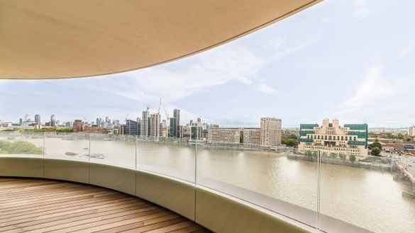 Roof Terrace View, Riverwalk, Millbank, Westminster