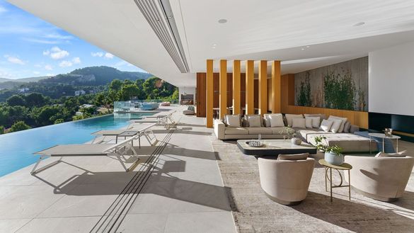 Designer villa in Son Vida with views to the Bay of Palma. 11.5 million euros Designer villa in Son Vida with views to the Bay of Palma. 11.5 million euros
